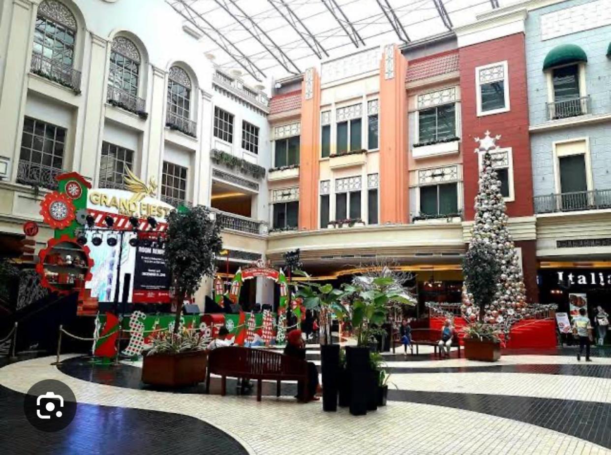81 Newport Boulevard Cluster 4 - 8F Across Naia Airport, Terminal 3 Pasay Dış mekan fotoğraf